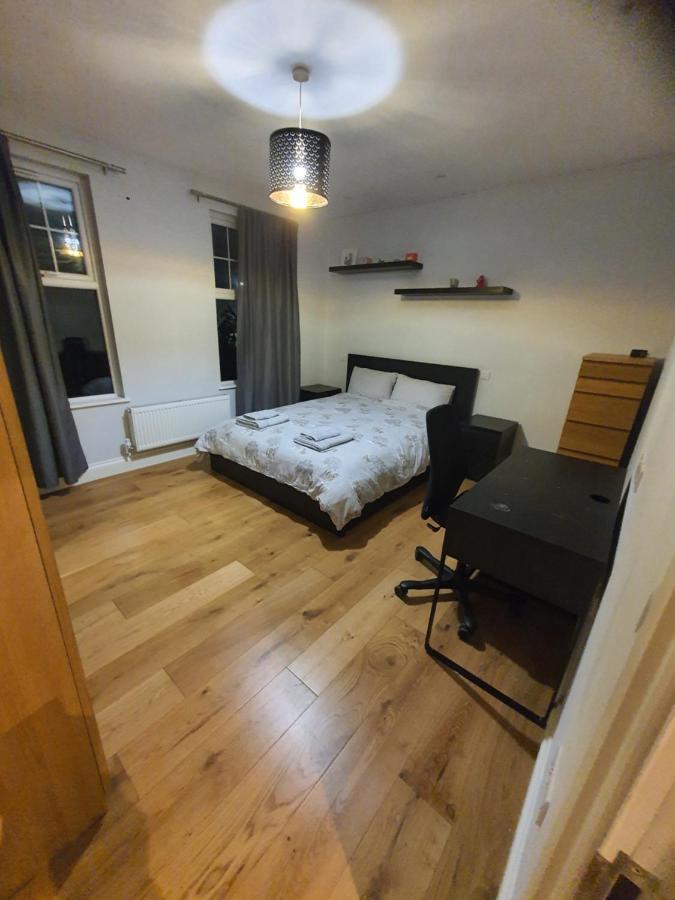 Daniari Guest Rooms Erith Exterior foto